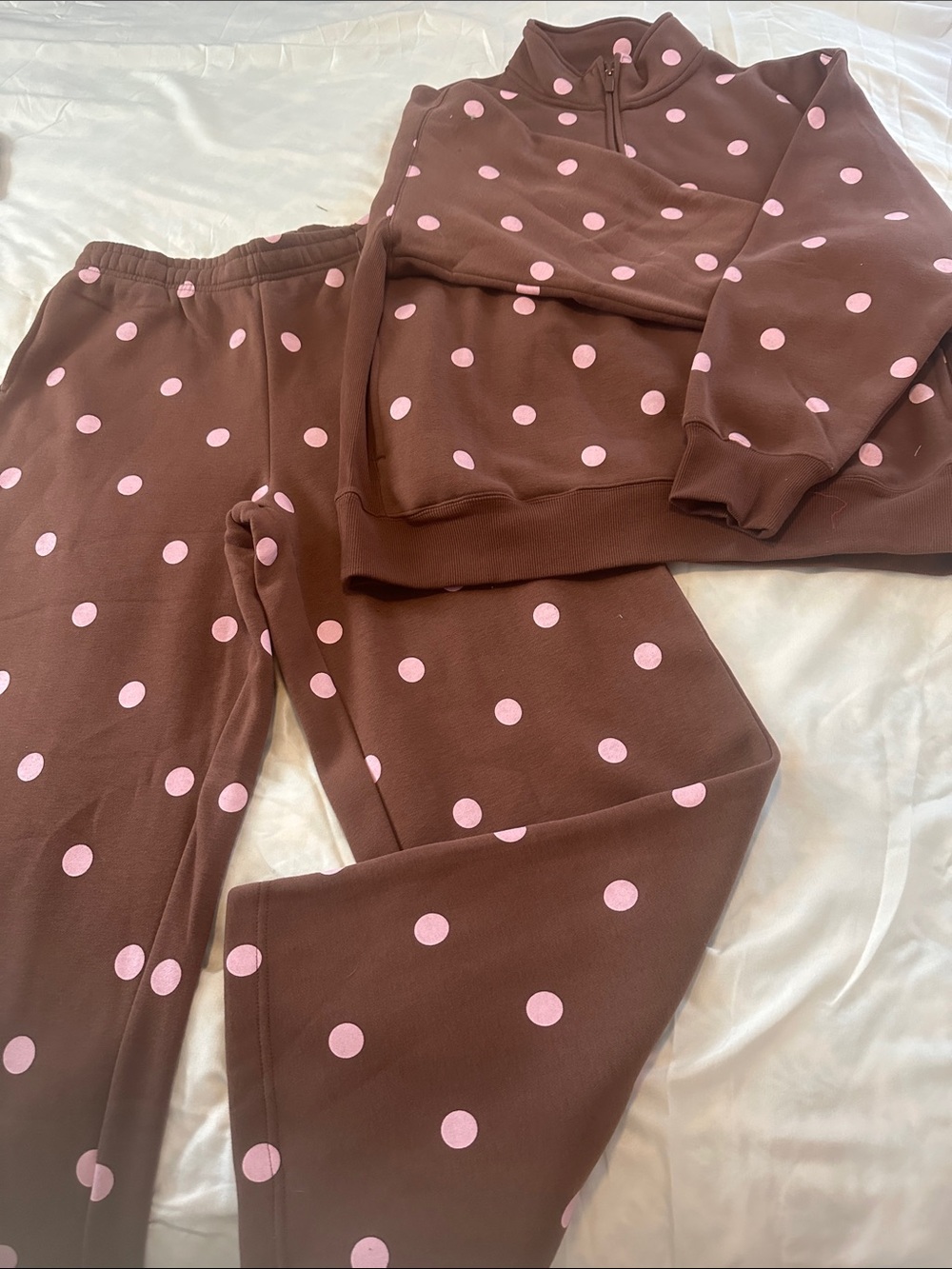 Peach Love California Brown Sweatshirt & Jogger Set with Pink Polka Dots